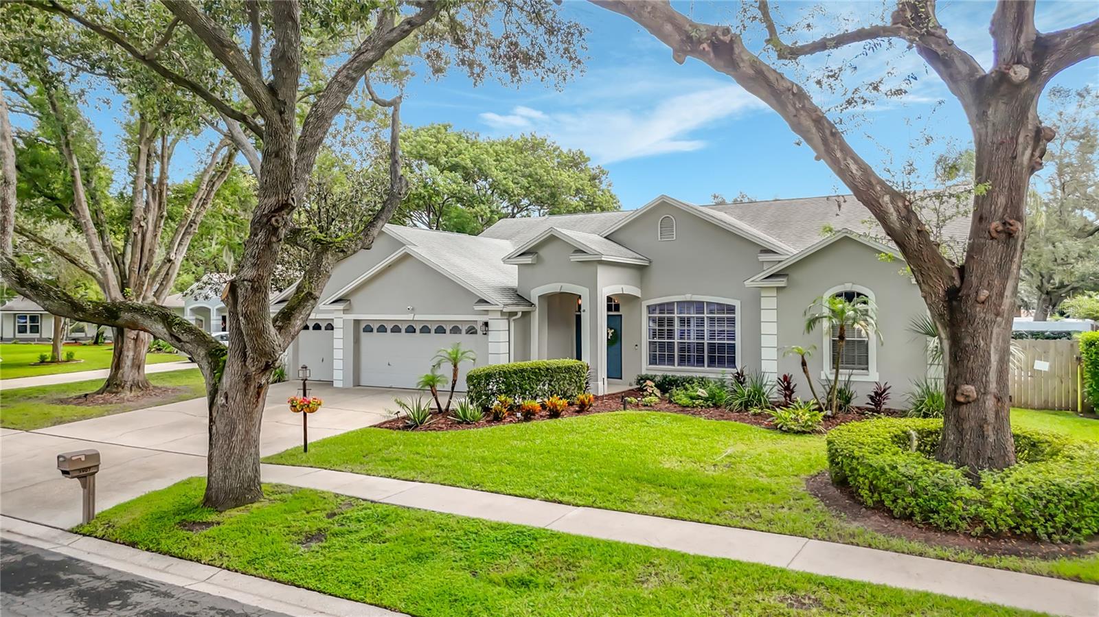 Photo of 3907 ROLLING TERRACE LANE VALRICO FL 33596
