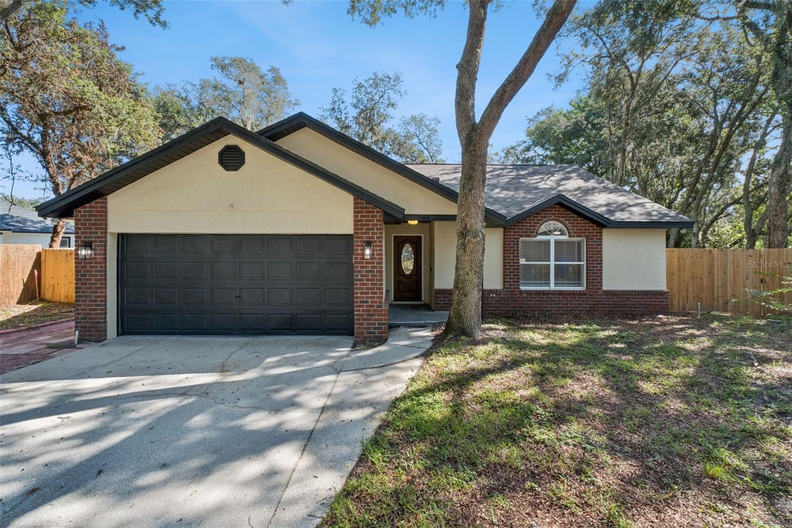 Photo of 564 CHULA WOODS COURT CHULUOTA FL 32766