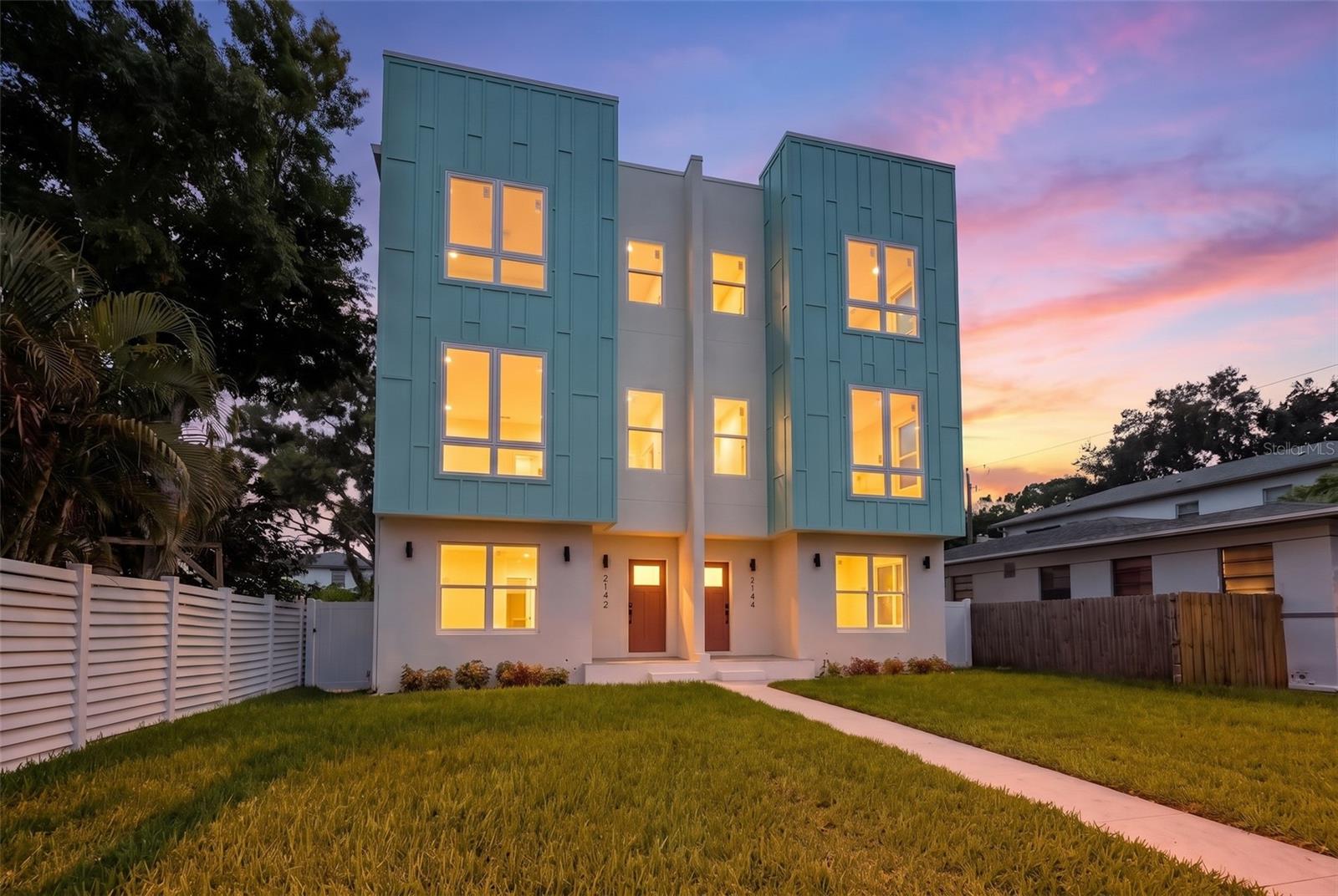 Photo of 2142 5TH AVENUE ST PETERSBURG FL 33713