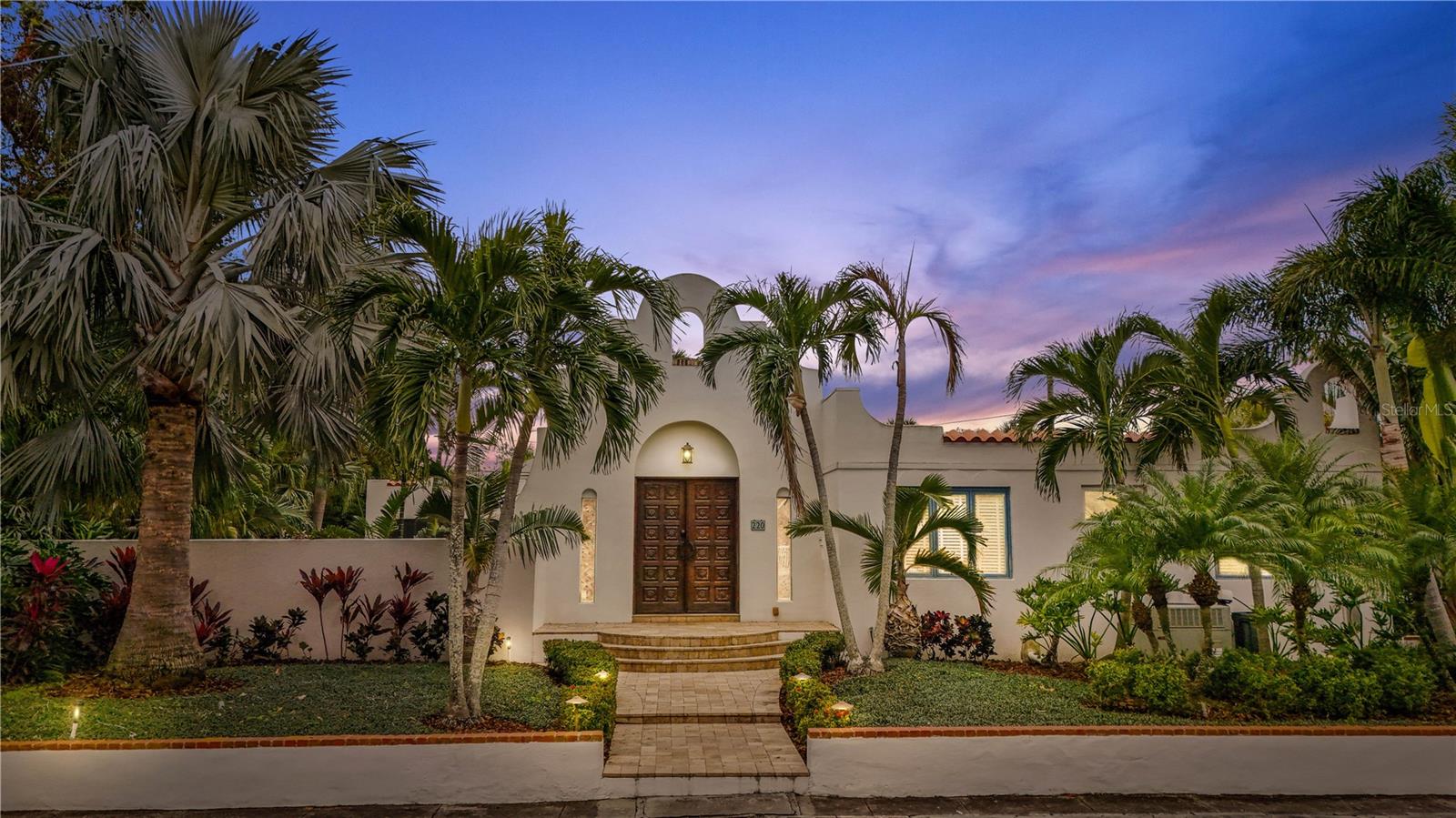 Photo of 220 14TH AVENUE ST PETERSBURG FL 33701