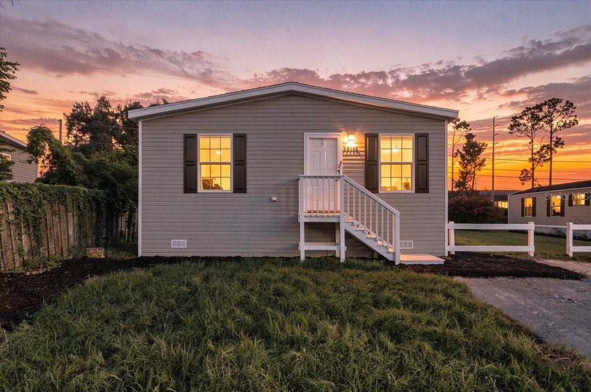 Photo of 39148 ORIENT AVENUE ZEPHYRHILLS FL 33542