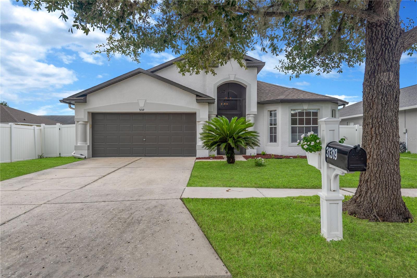 Photo of 31319 GOLDEN GATE DRIVE WESLEY CHAPEL FL 33545