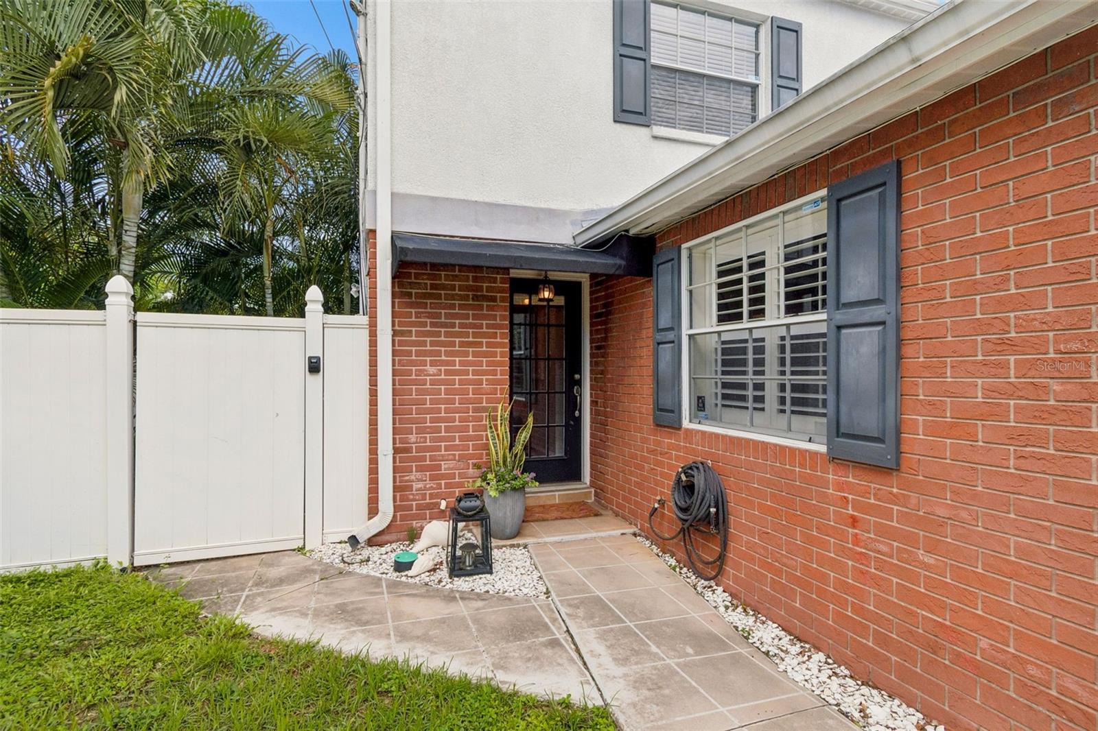 Photo of 111 S LAUBER WAY #B TAMPA FL 33609