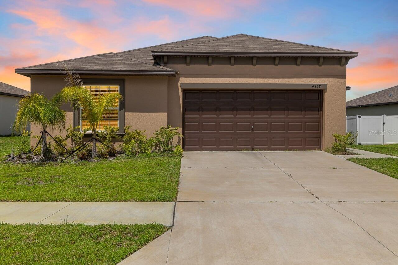 Photo of 4357 FABULOUS FINCH LANE BARTOW FL 33830