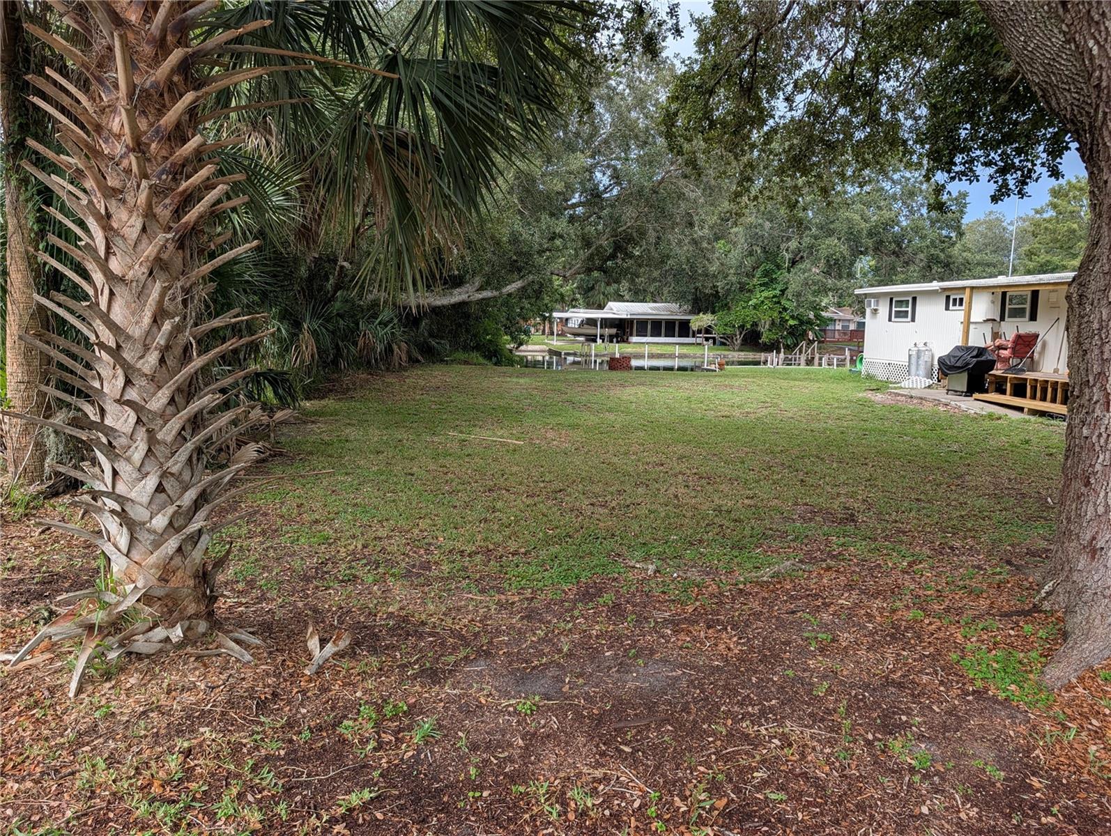 Photo of SEBRING STREET WEEKI WACHEE FL 34607