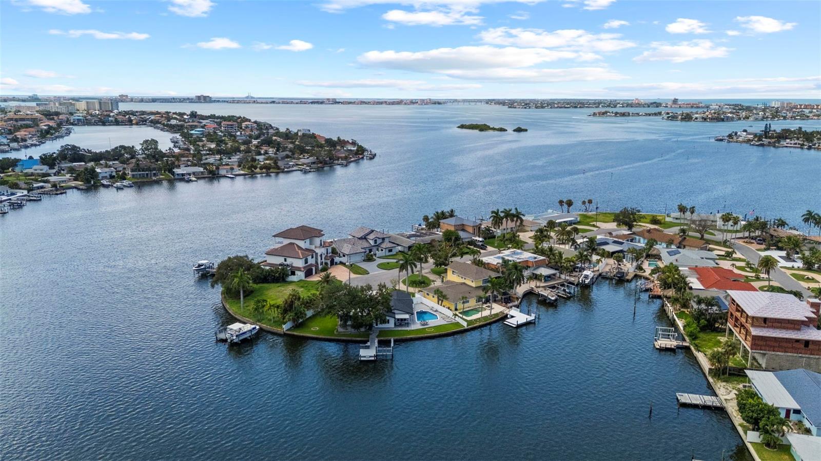 Photo of 1514 SEA GULL DRIVE ST PETERSBURG FL 33707