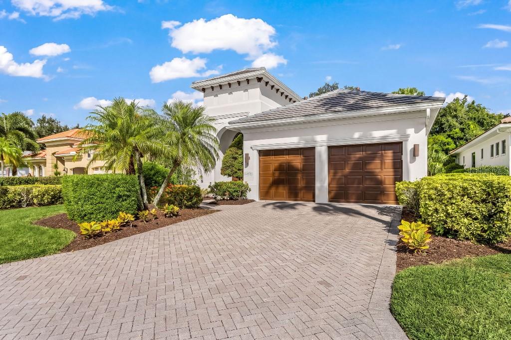 Photo of 7184 WHITEMARSH CIRCLE BRADENTON FL 34202