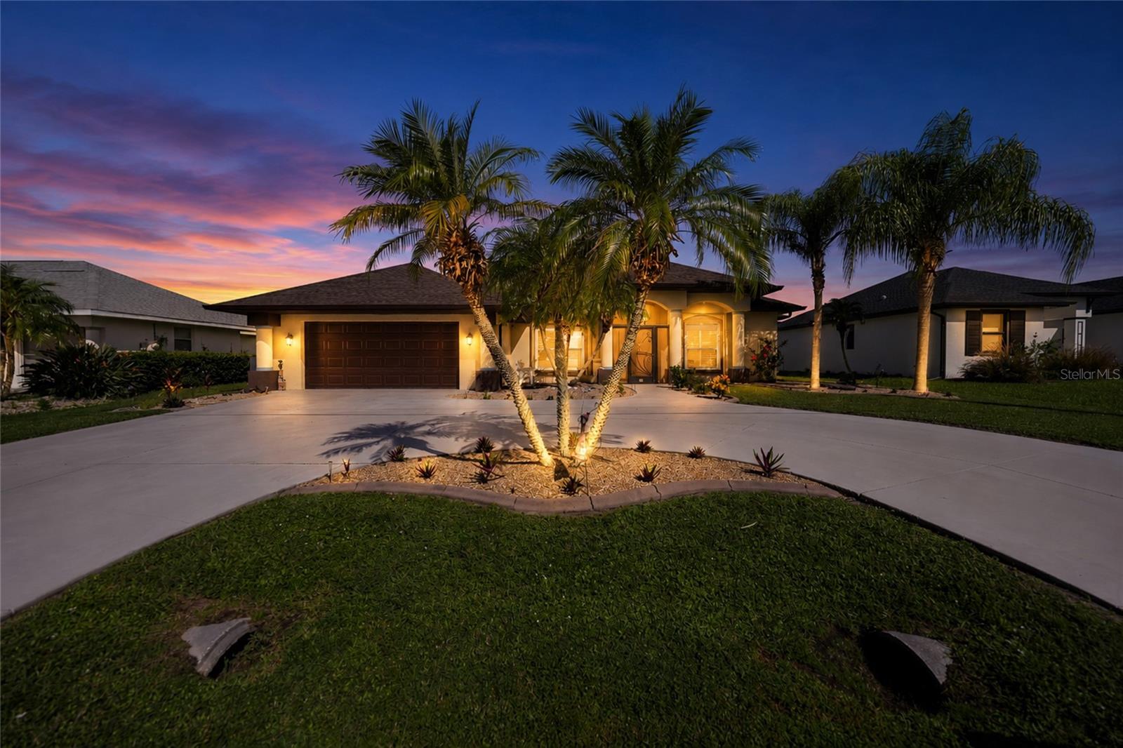 Photo of 35 LONG MEADOW COURT ROTONDA WEST FL 33947