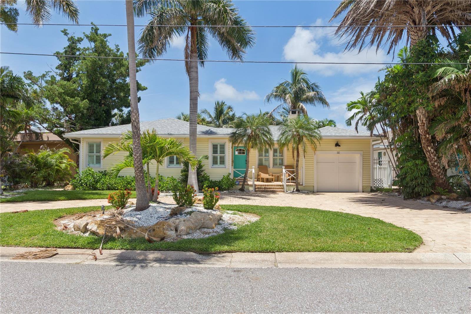 Photo of 110 DEVON DRIVE CLEARWATER FL 33767