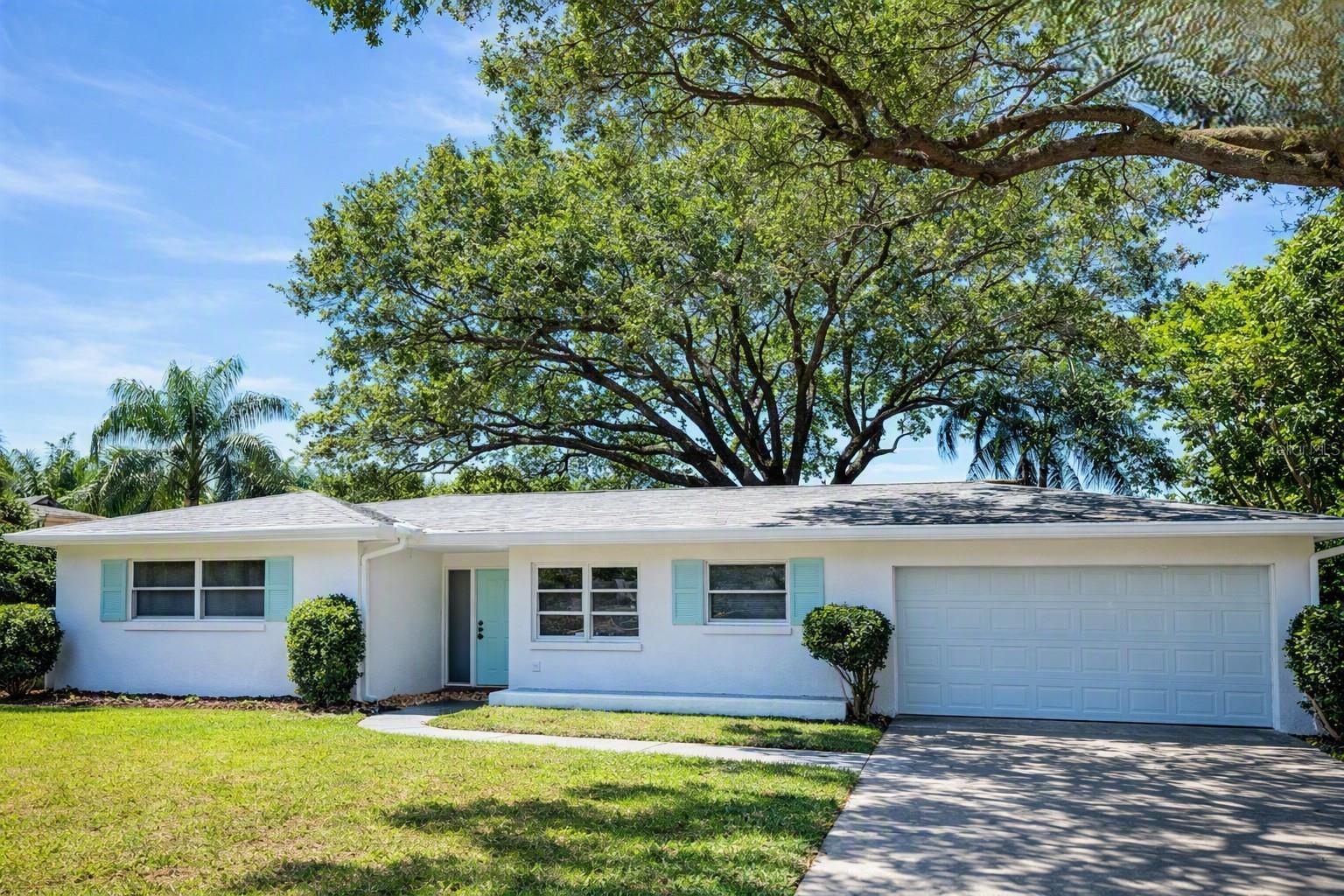 Photo of 1512 PICARDY CIRCLE CLEARWATER FL 33755