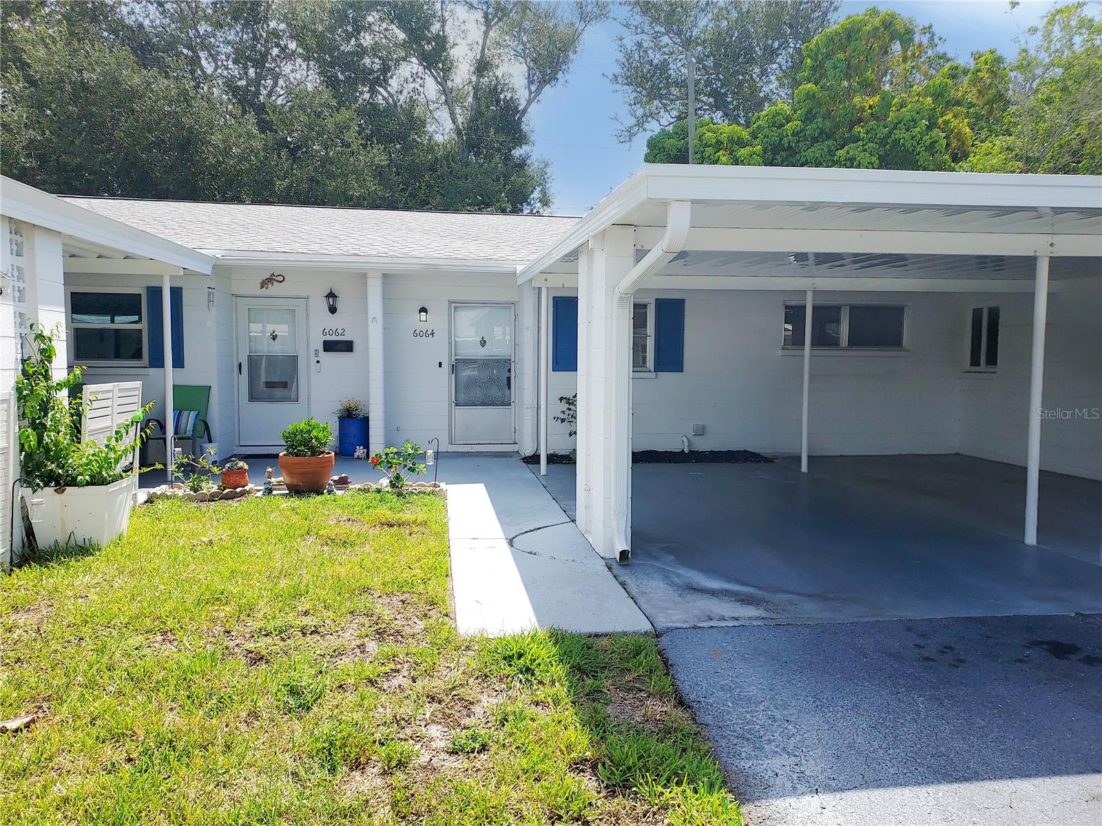 Photo of 6064 ARLENE WAY #6064 BRADENTON FL 34207