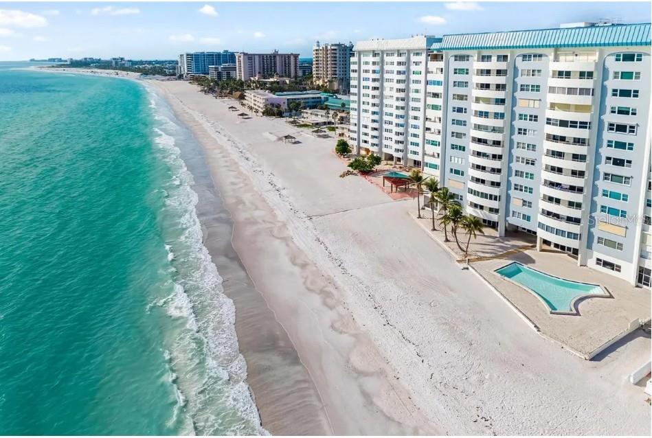Photo of 1700 BENJAMIN FRANKLIN DRIVE #9E SARASOTA FL 34236