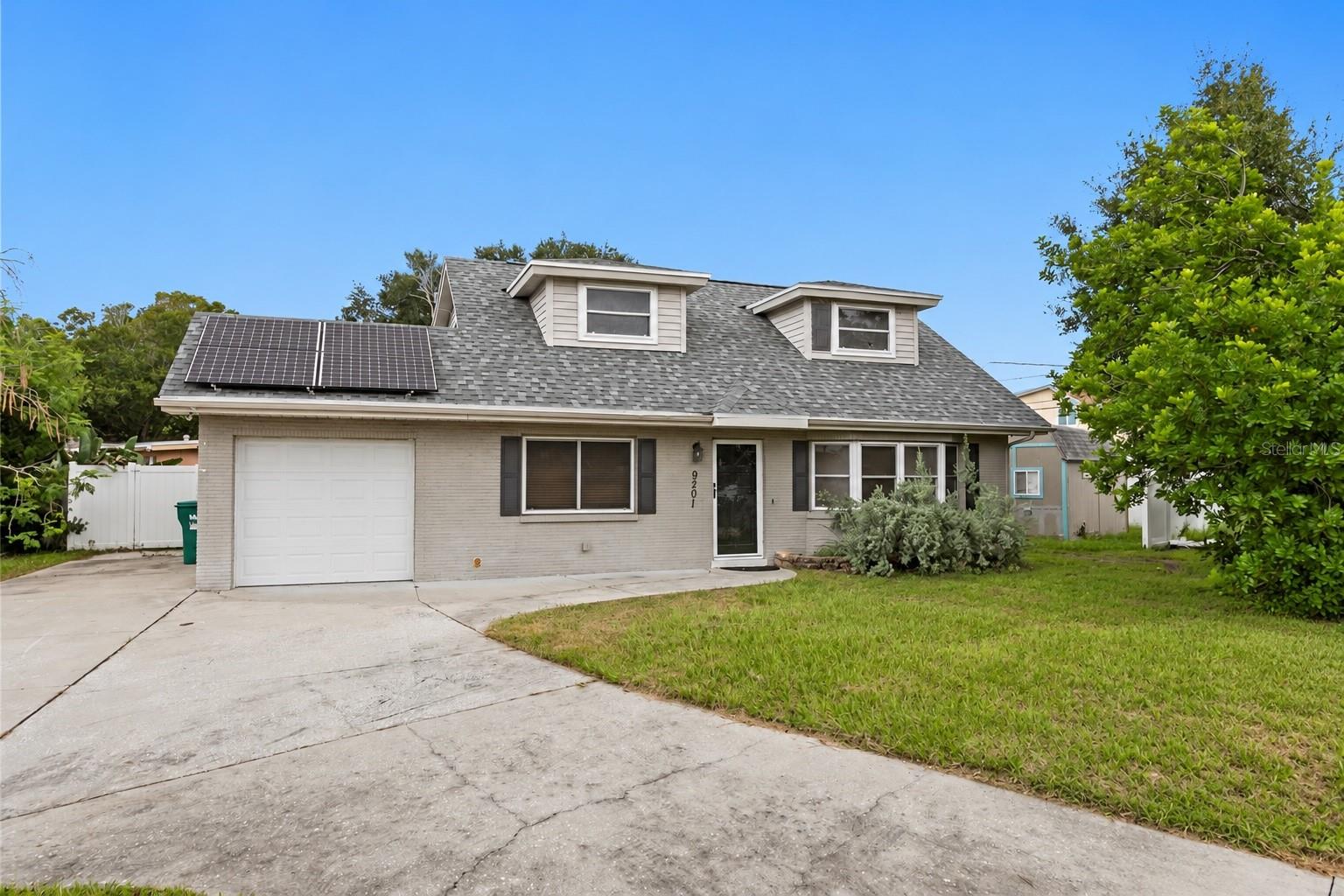 Photo of 9201 86TH AVENUE SEMINOLE FL 33777