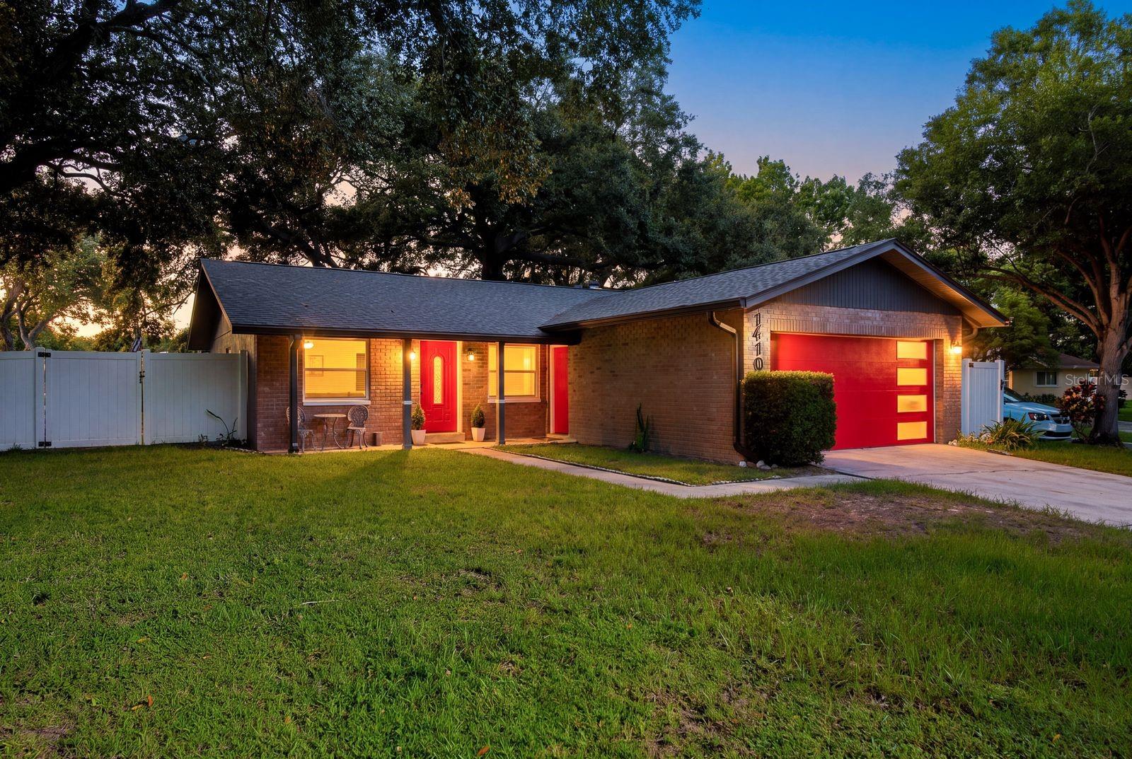 Photo of 1410 VALE COURT DUNEDIN FL 34698