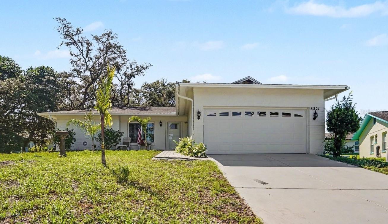 Photo of 8521 CEDARVIEW COURT PORT RICHEY FL 34668