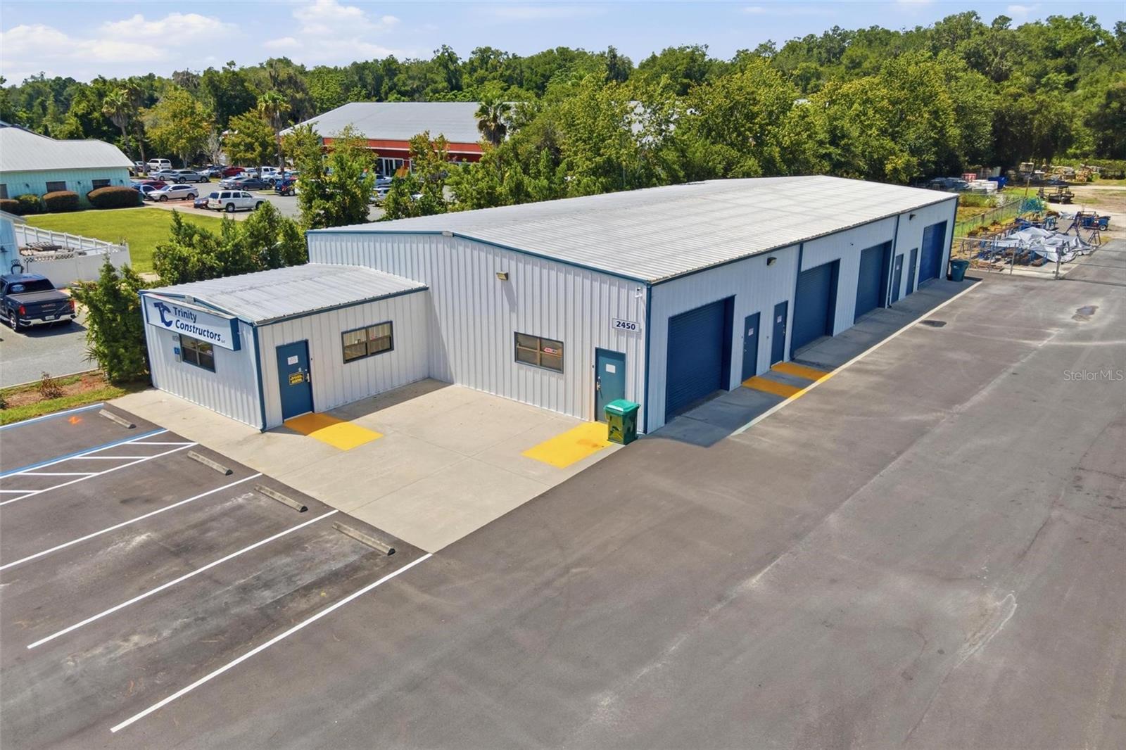 Photo of 2450 US HIGHWAY 441/27 FRUITLAND PARK FL 34731