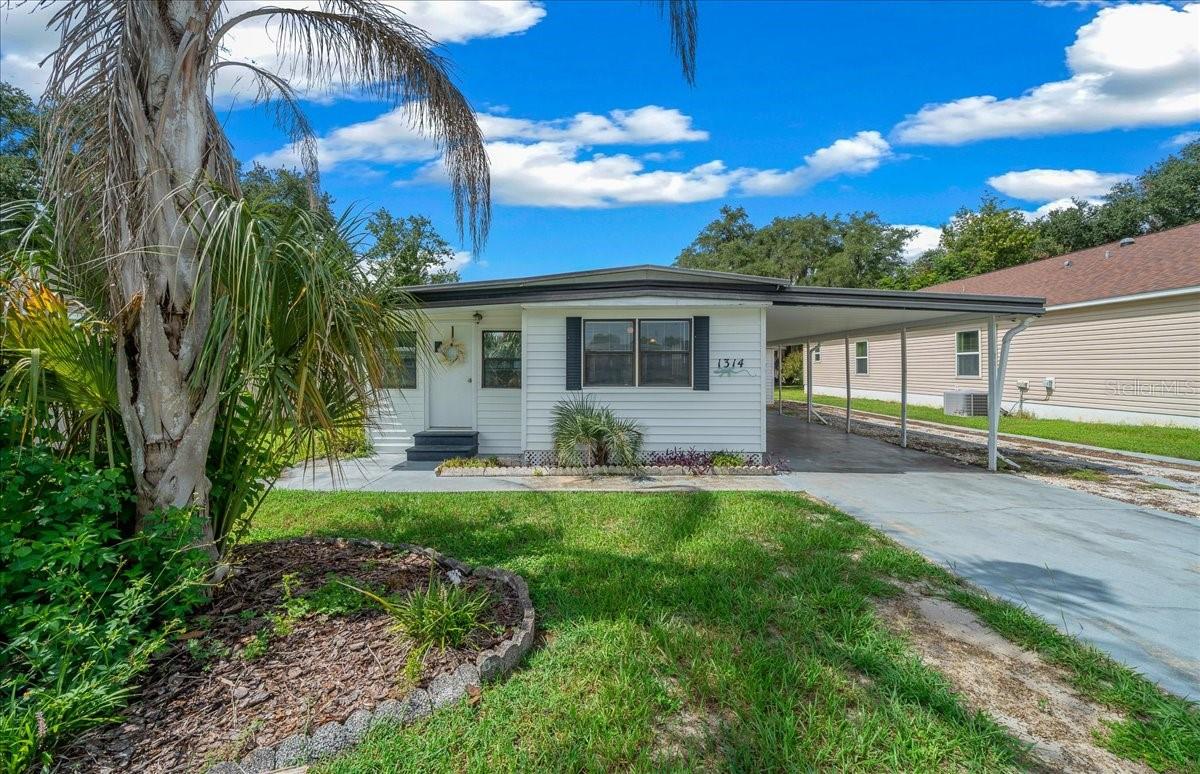 Photo of 1314 TEAKWOOD LANE LADY LAKE FL 32159