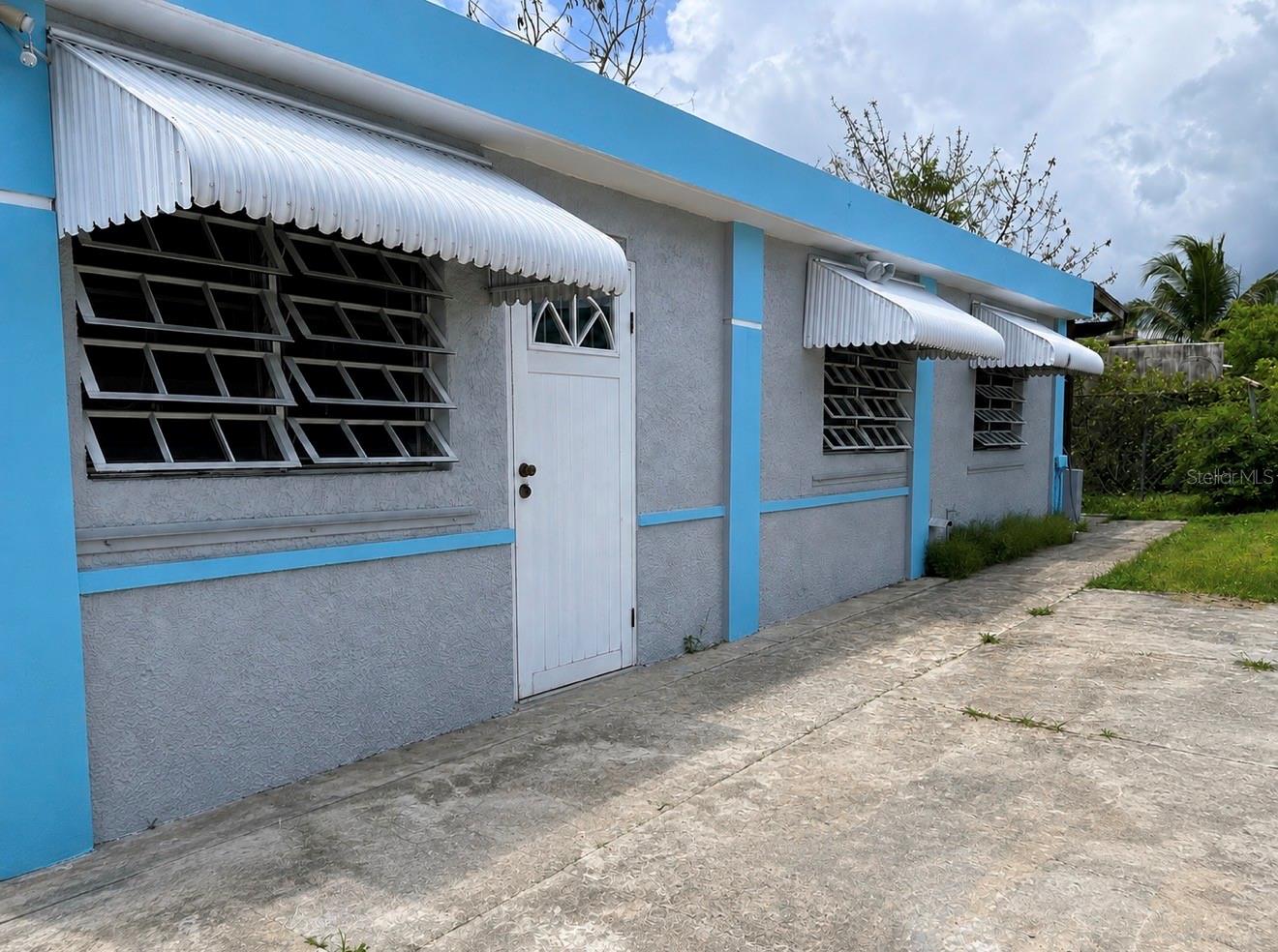 Photo of 6ta Sección Levittown CALLE LUIS PALES MATOS FP7 TOA BAJA PR 00949