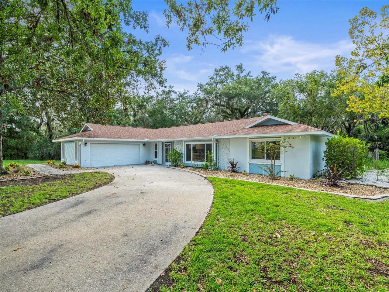 Photo of 11815 W WATERWAY DRIVE HOMOSASSA FL 34448