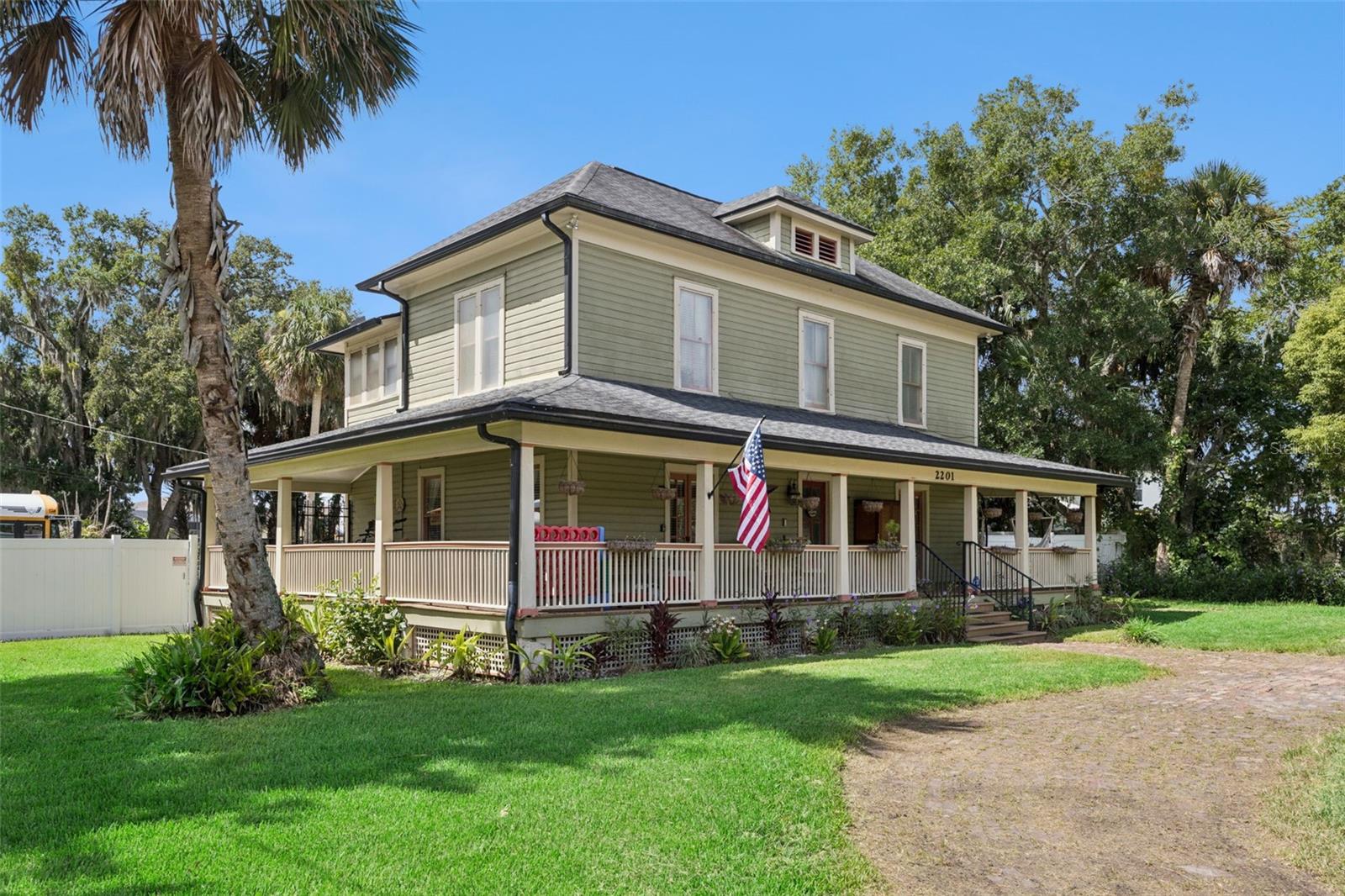 Photo of 2201 CELERY AVENUE SANFORD FL 32771