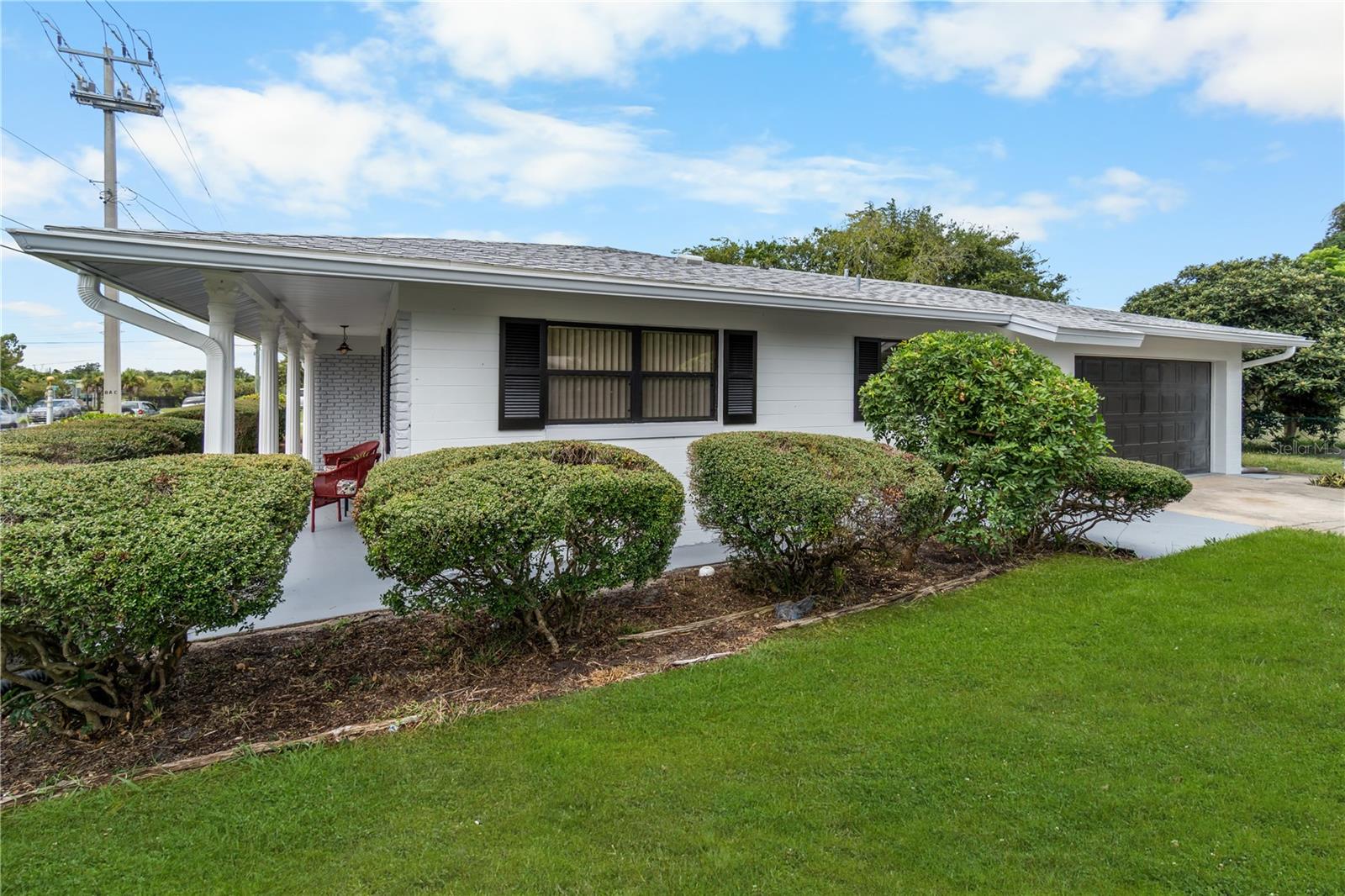 Photo of 1481 DERBYSHIRE ROAD DAYTONA BEACH FL 32117