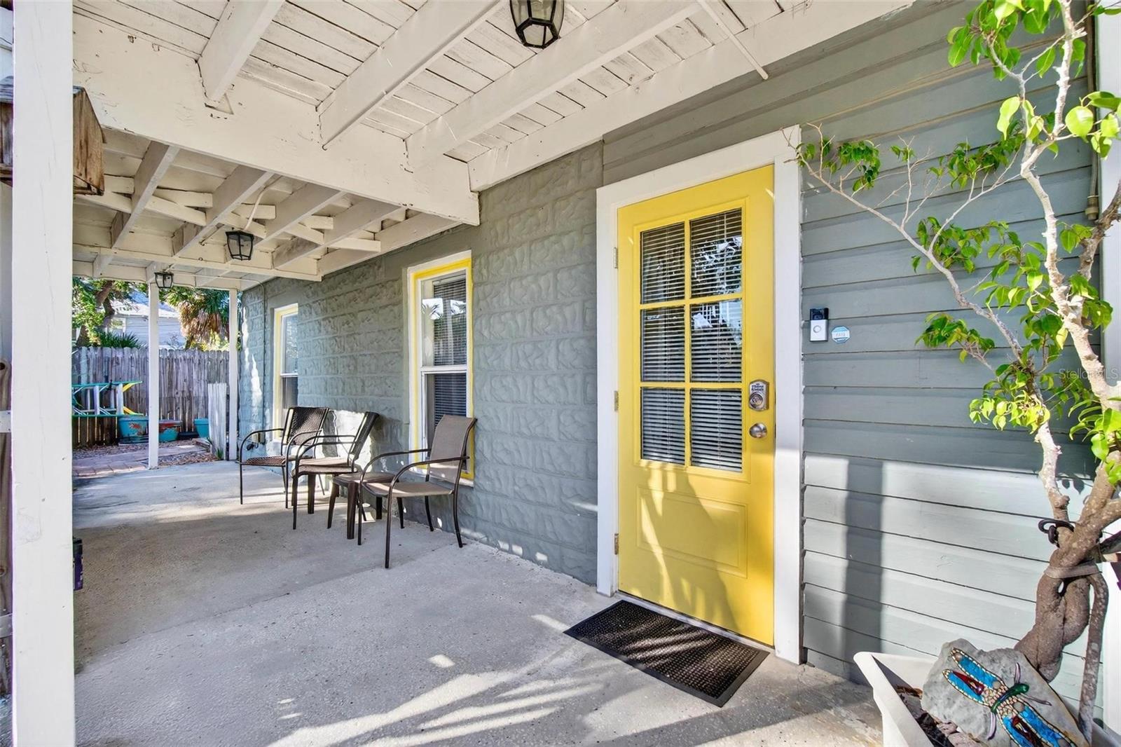 Photo of 509 29TH AVENUE ST PETERSBURG FL 33705