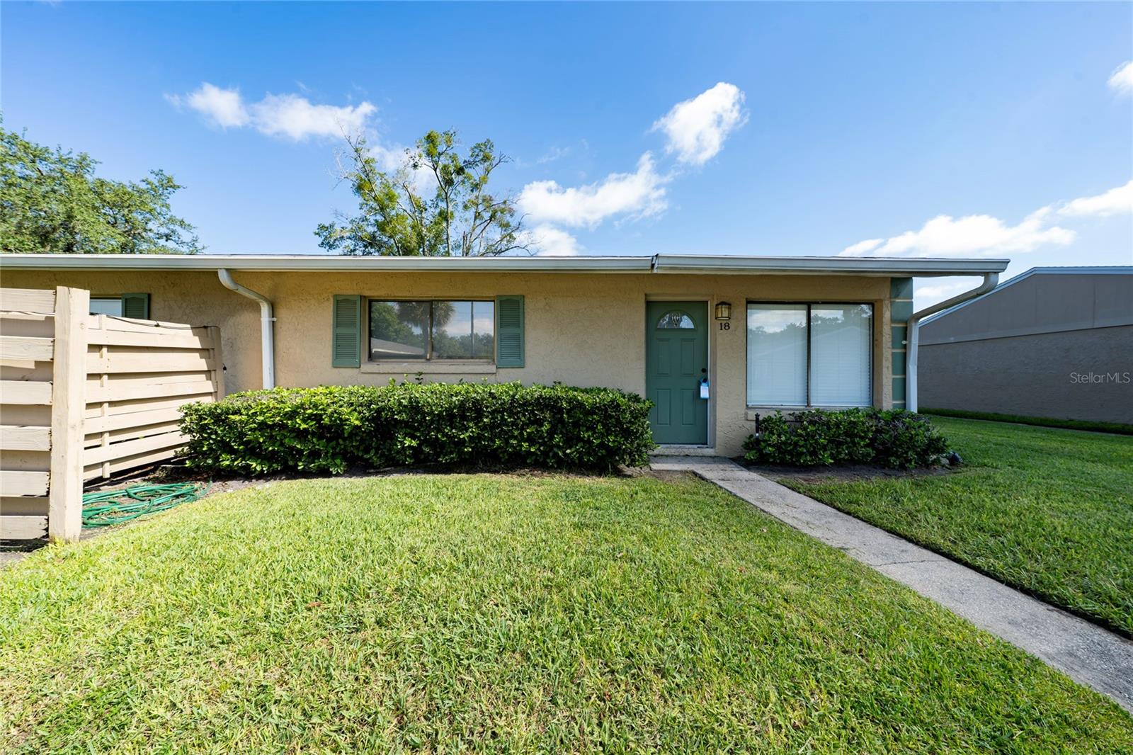 Photo of 725 NORTHLAKE BOULEVARD #18 ALTAMONTE SPRINGS FL 32701