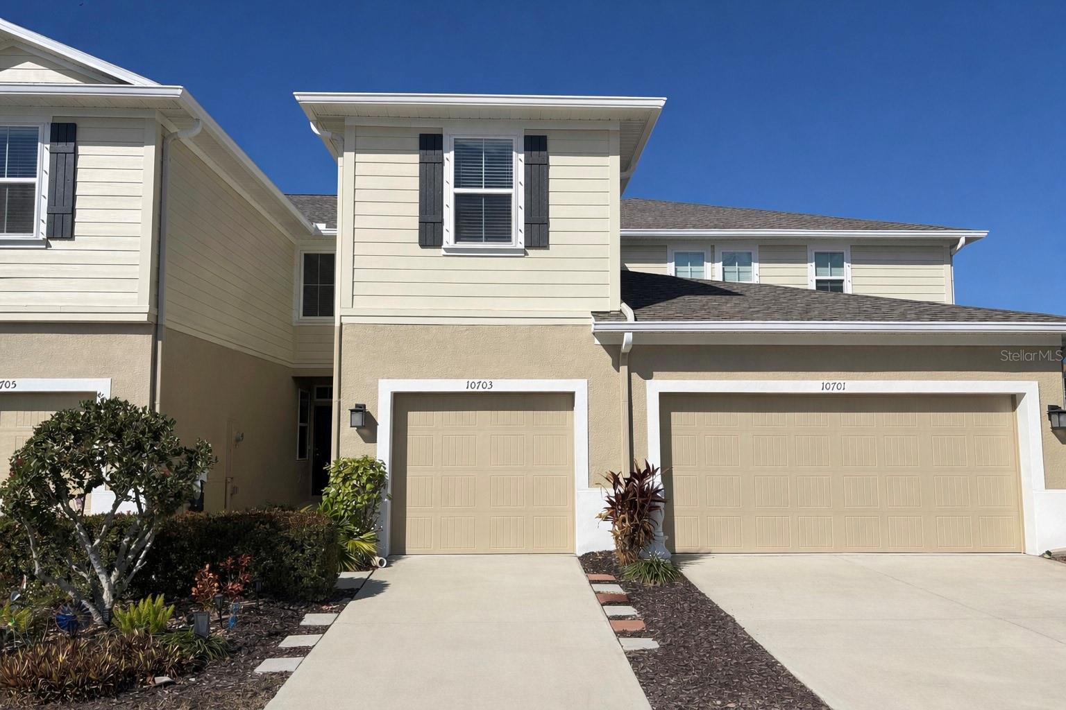 Photo of 10703 VERAWOOD DRIVE RIVERVIEW FL 33579