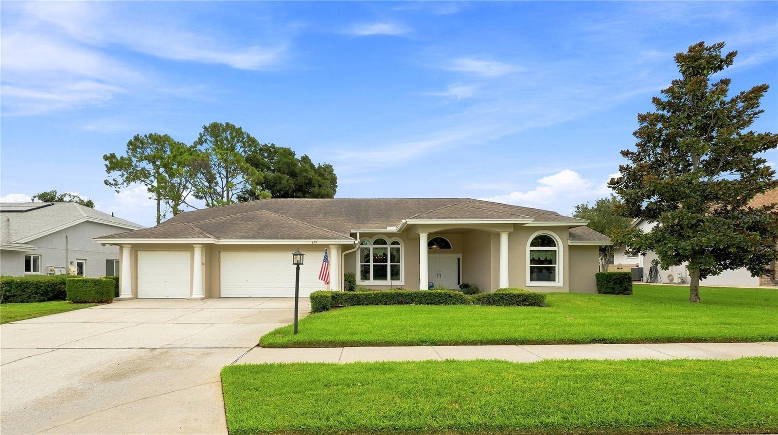 Photo of 679 LITCHFIELD LANE DUNEDIN FL 34698