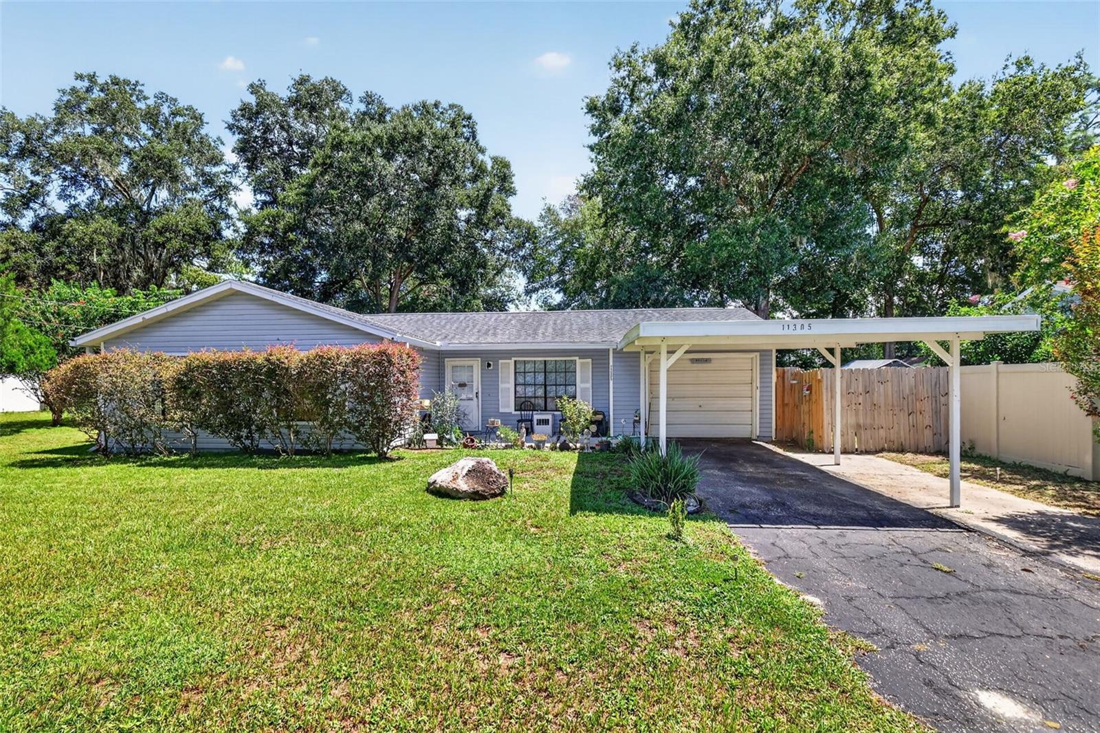 Photo of 11305 SE 76TH AVENUE BELLEVIEW FL 34420