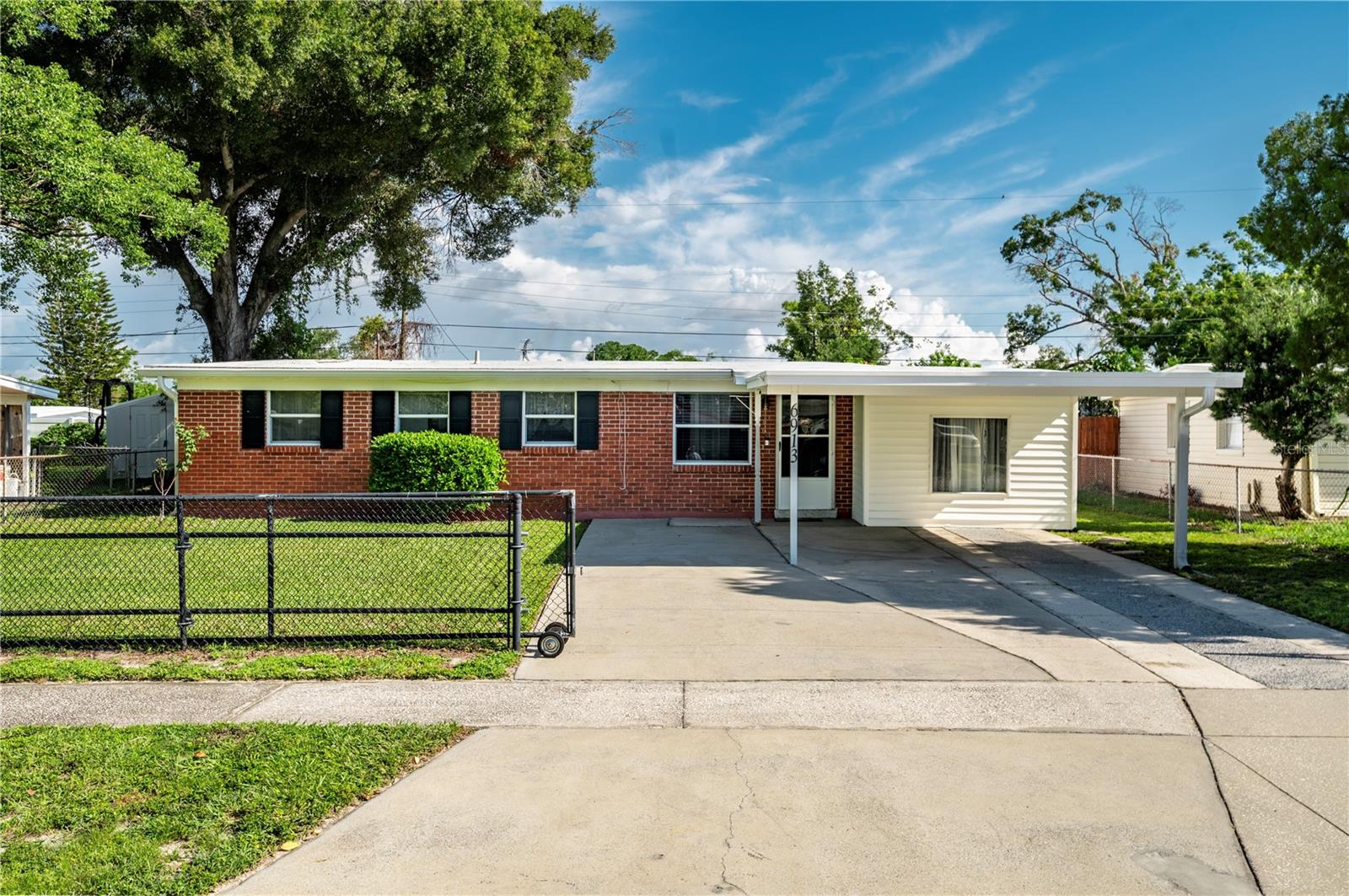Photo of 6913 W CLIFTON STREET TAMPA FL 33634