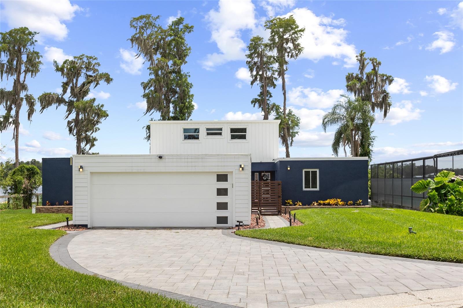 Photo of 18200 CYPRESS COVE LANE LUTZ FL 33549