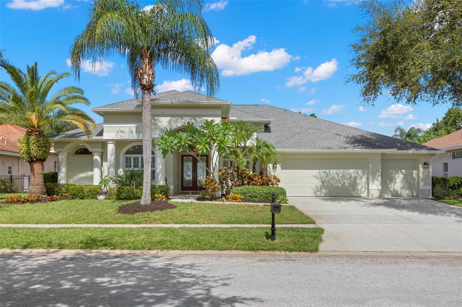 Photo of 10205 FALCON TERRACE SEMINOLE FL 33778