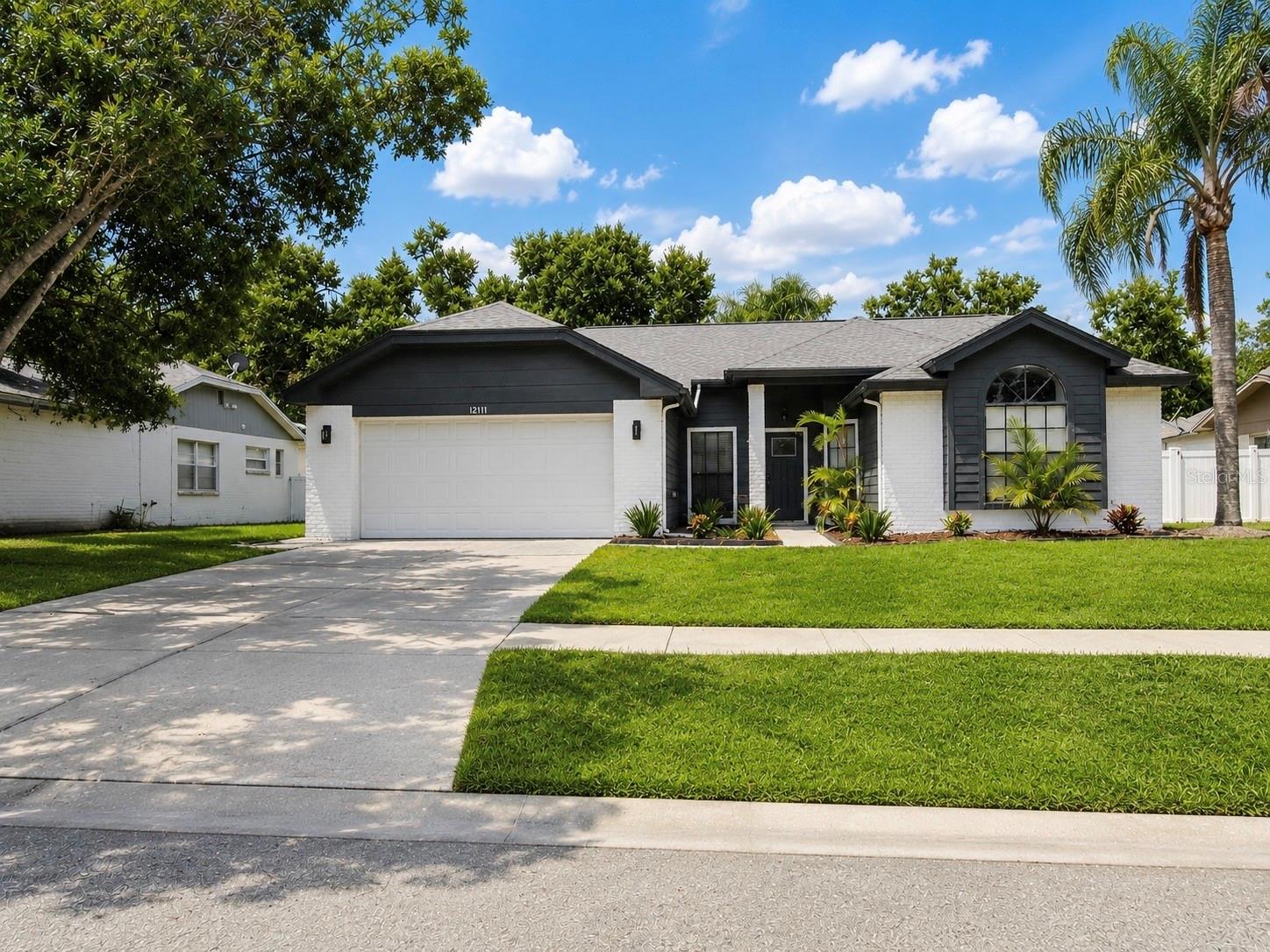 Photo of 12111 WILDBROOK DRIVE RIVERVIEW FL 33569
