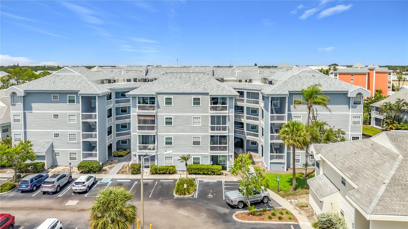 Photo of 6810 STONES THROW CIRCLE #13302 ST PETERSBURG FL 33710