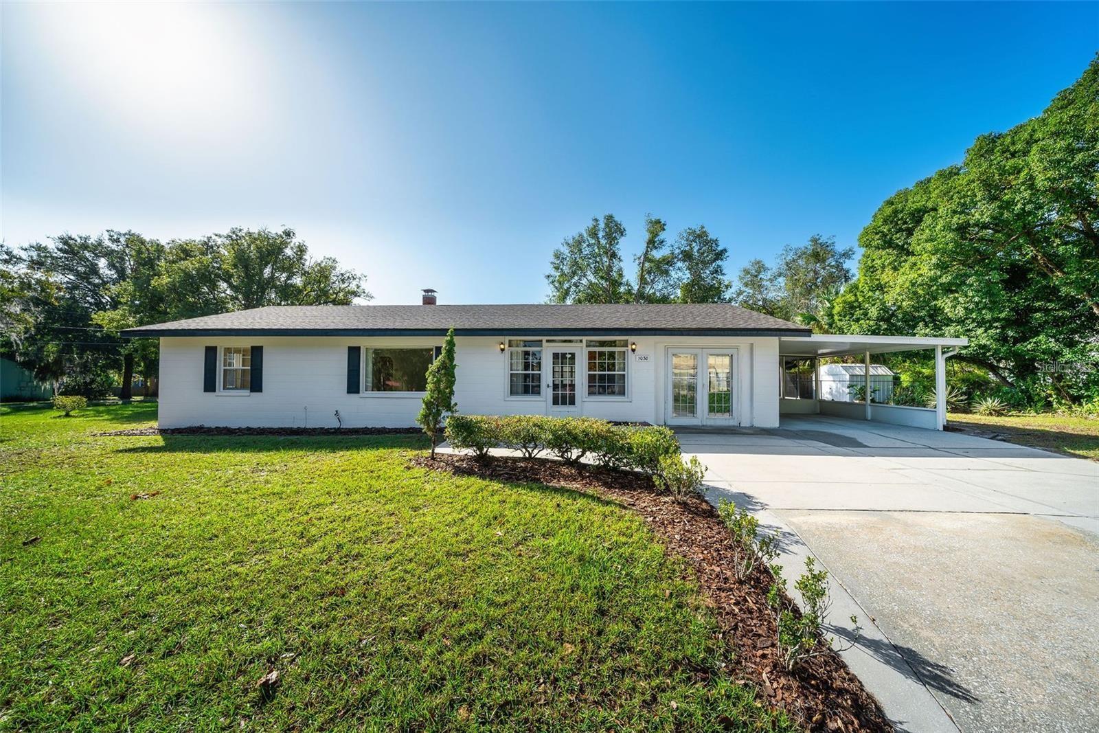 Photo of 1030 E 4TH AVENUE MOUNT DORA FL 32757