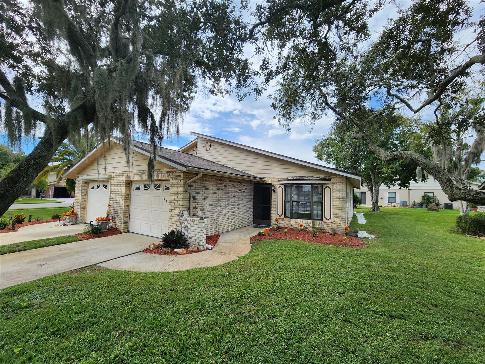 Photo of 322 PARADISE LANE EDGEWATER FL 32132