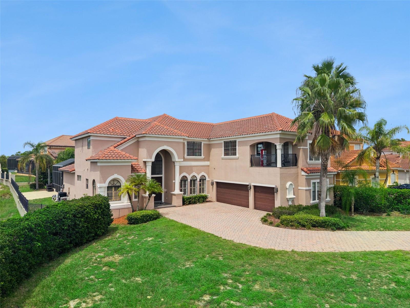 Photo of 135 WOODMOOR CT DAVENPORT FL 33837
