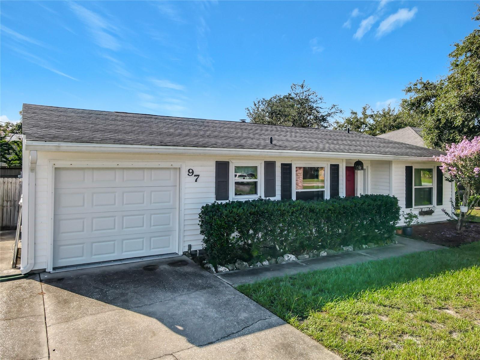 Photo of 97 S COURTLAND BOULEVARD DELTONA FL 32738