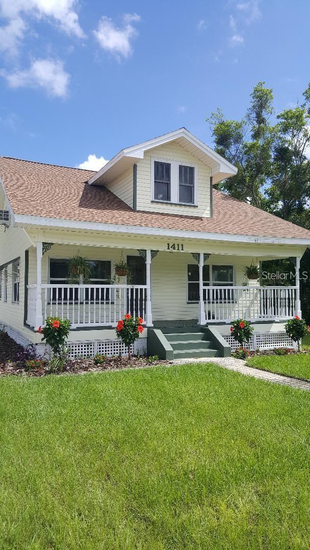 Photo of 1411 E NEW YORK AVENUE DELAND FL 32724