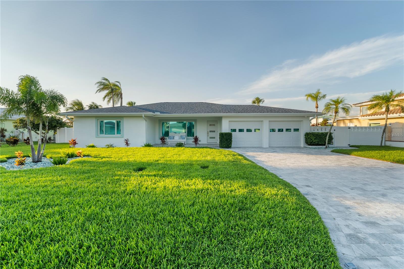 Photo of 227 HOWARD DRIVE BELLEAIR BEACH FL 33786
