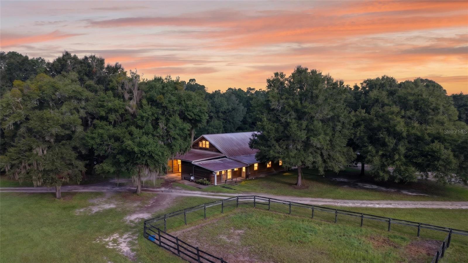 Photo of 6490 NE 167TH AVENUE WILLISTON FL 32696