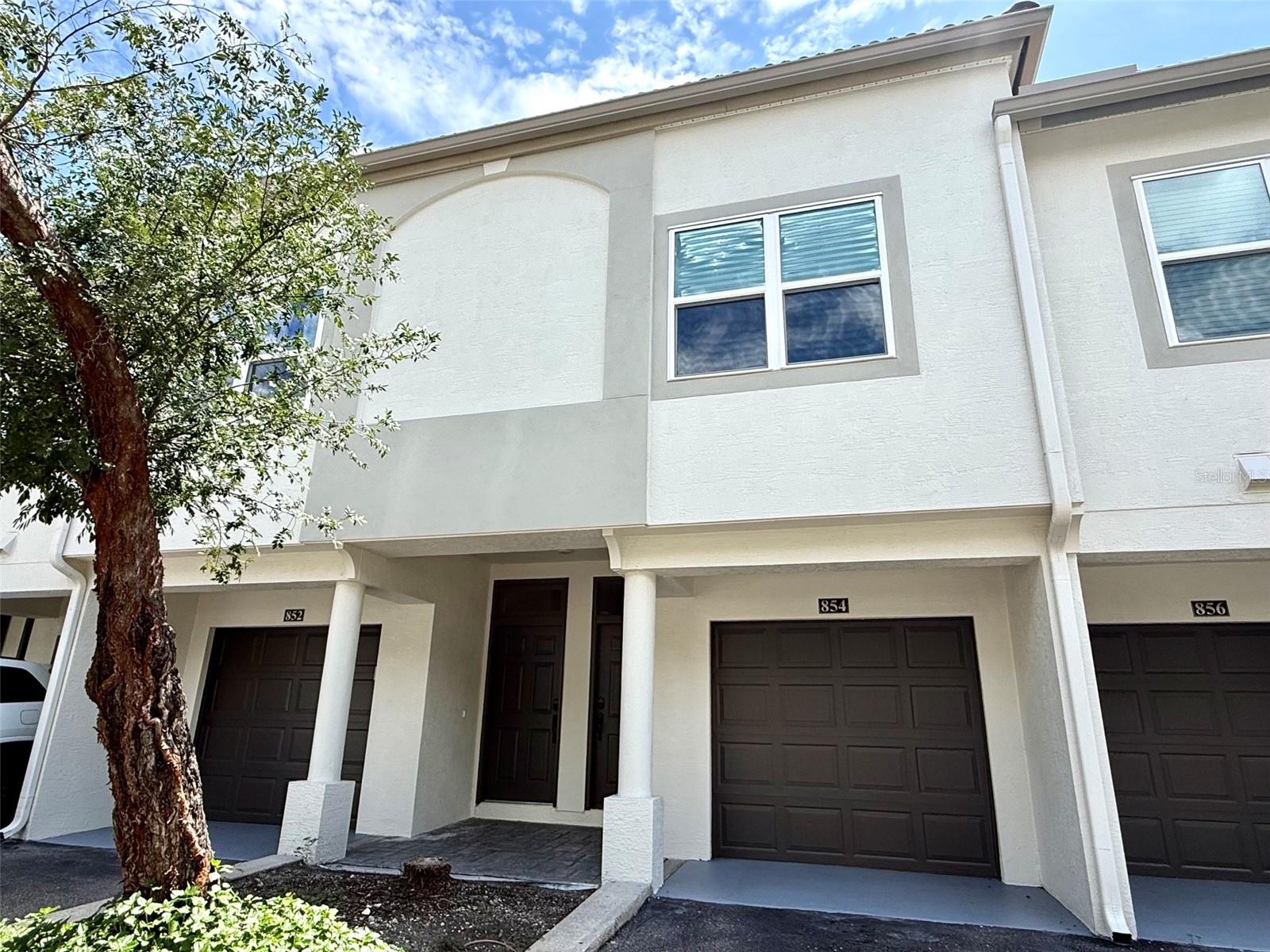 Photo of 854 NORMANDY TRACE ROAD TAMPA FL 33602