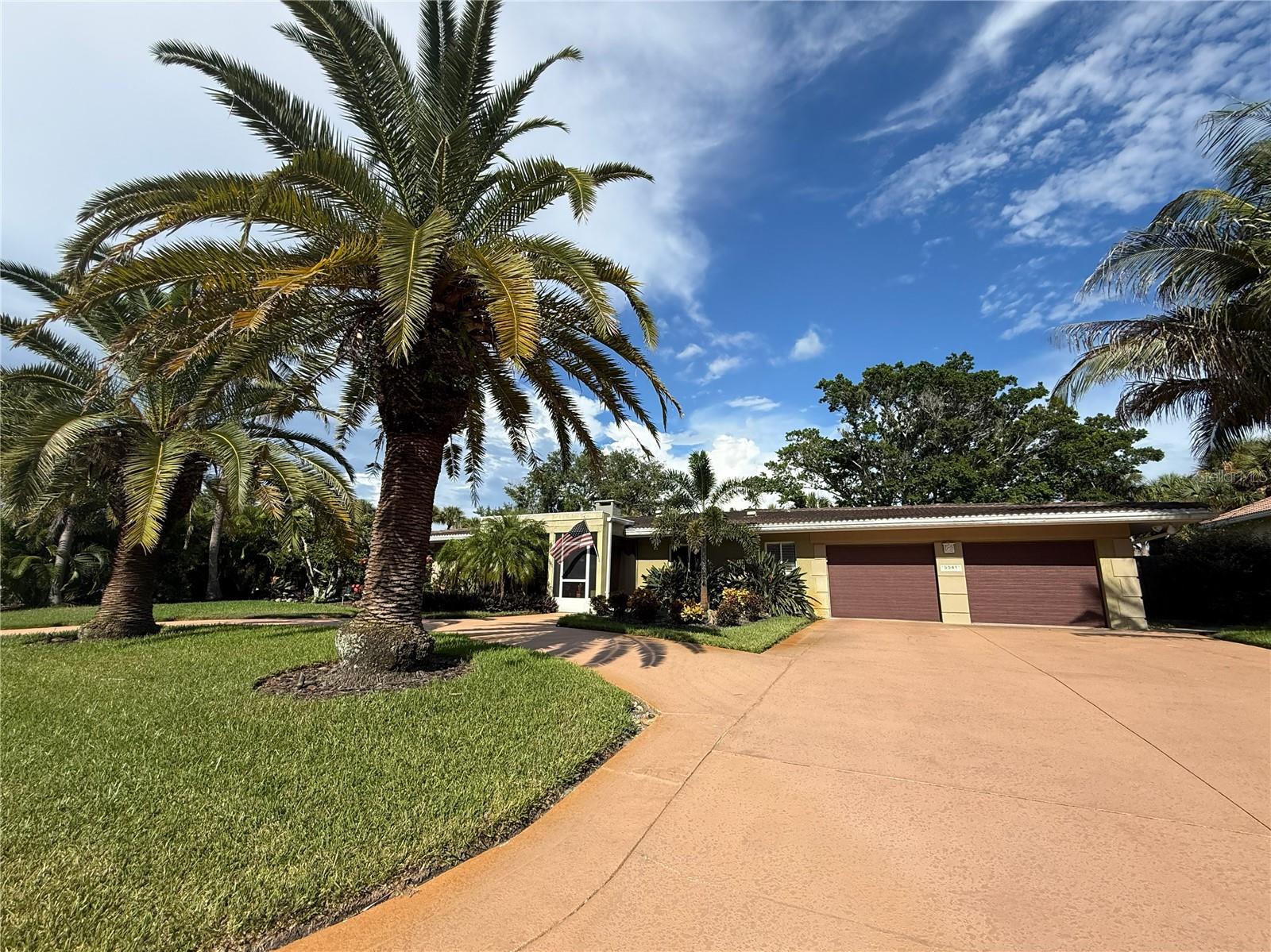 Photo of 5541 CAPE AQUA DRIVE SARASOTA FL 34242