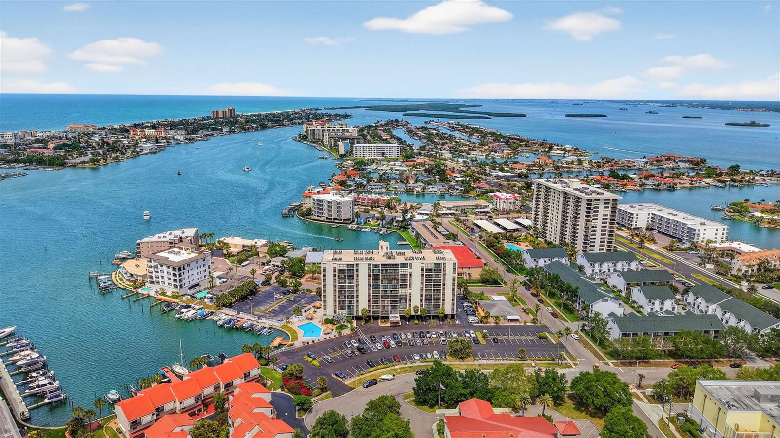 Photo of 255 DOLPHIN POINT #211 CLEARWATER FL 33767