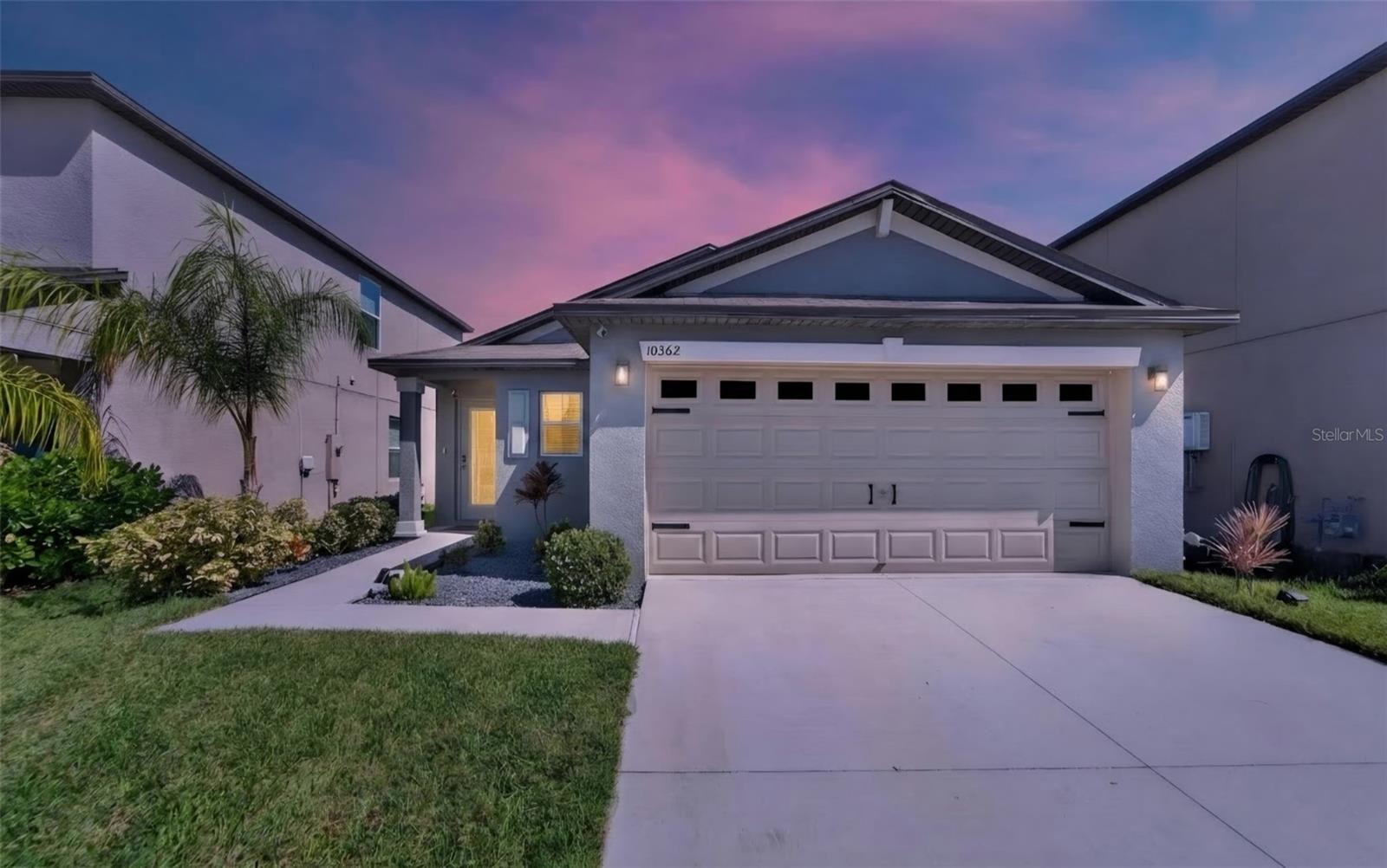 Photo of 10362 POSEIDON WAY RIVERVIEW FL 33578