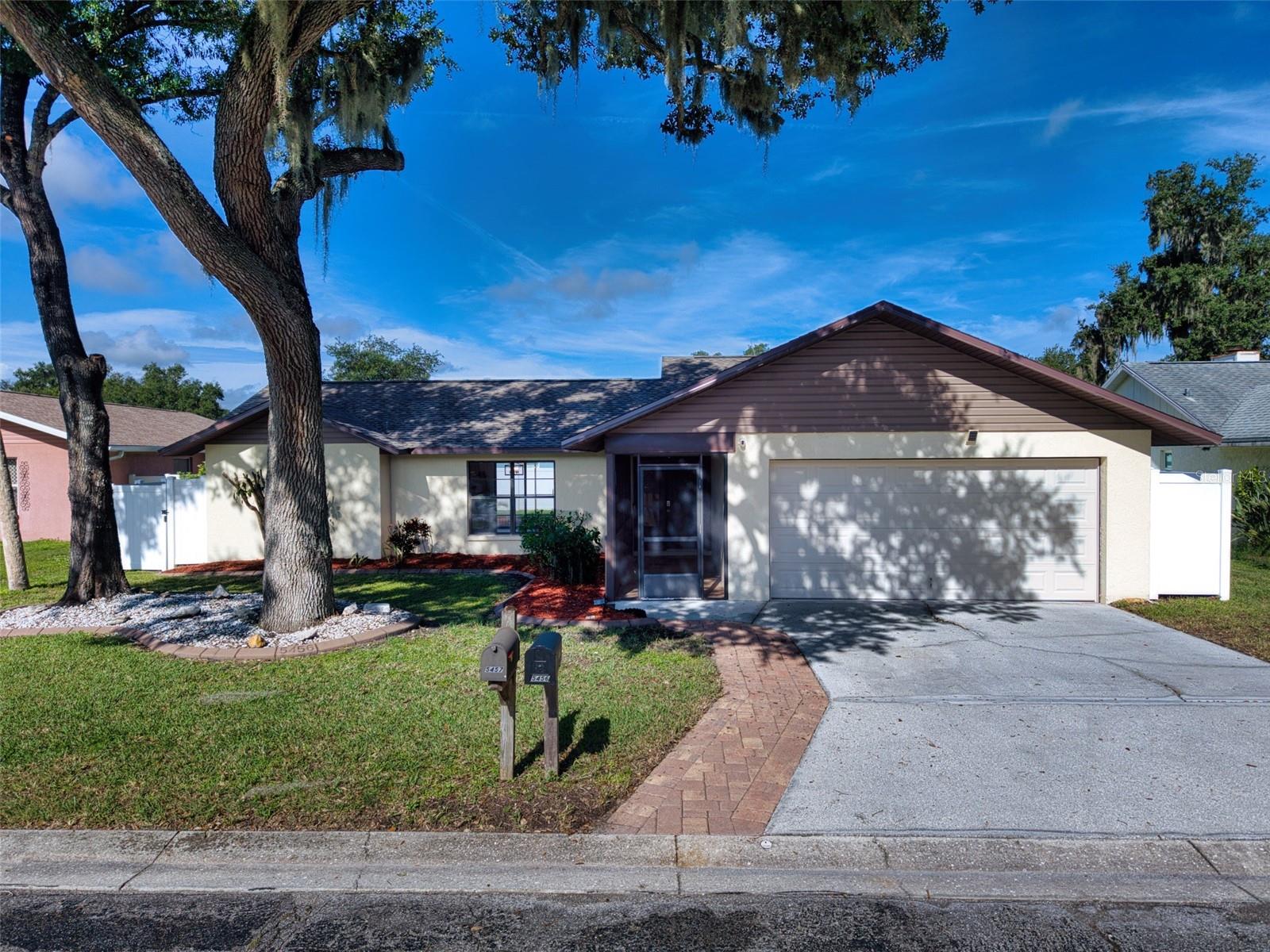 Photo of 5456 81ST AVENUE CIRCLE PALMETTO FL 34221