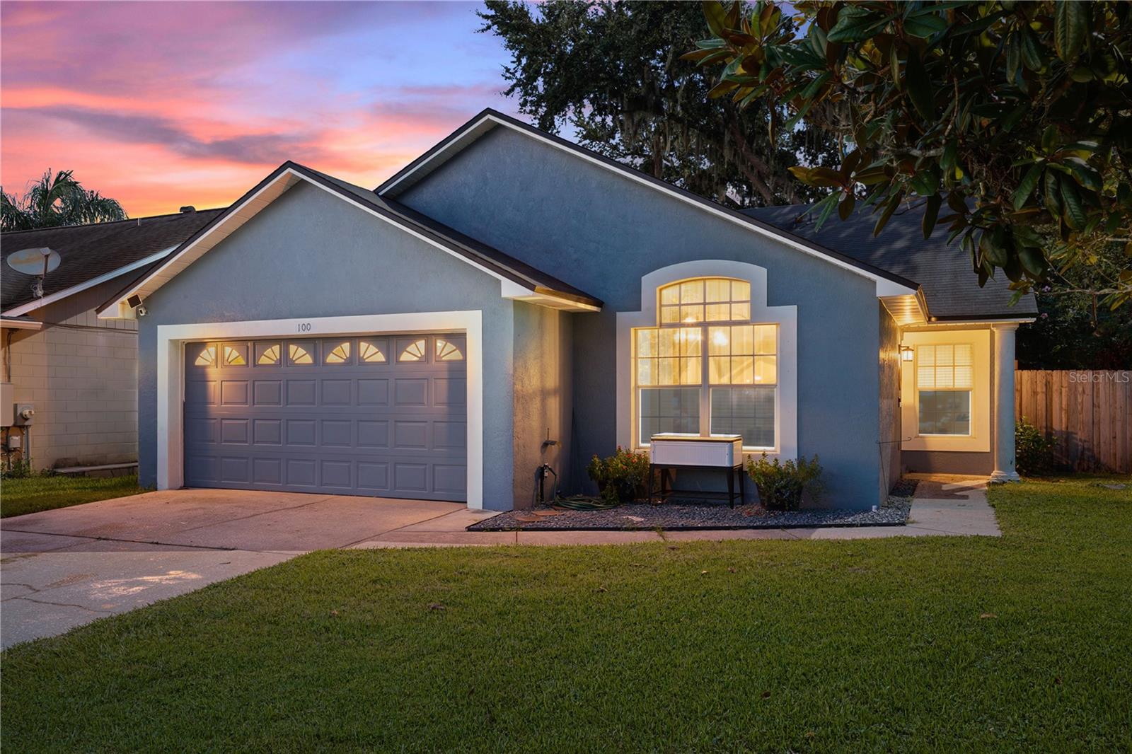 Photo of 100 KELLY CIRCLE SANFORD FL 32773