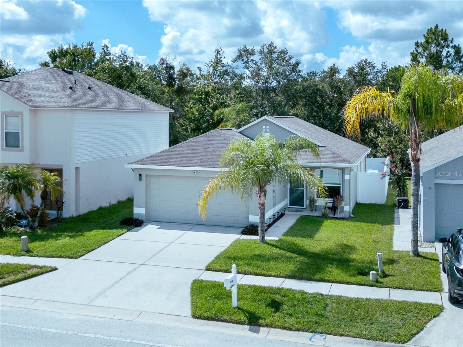 Photo of 30516 BIRDHOUSE DRIVE WESLEY CHAPEL FL 33545