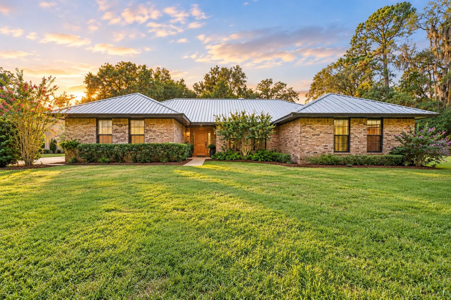 Photo of 1530 W BERESFORD ROAD DELAND FL 32720